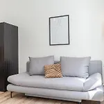 Charming 1Br Apartment Very Central