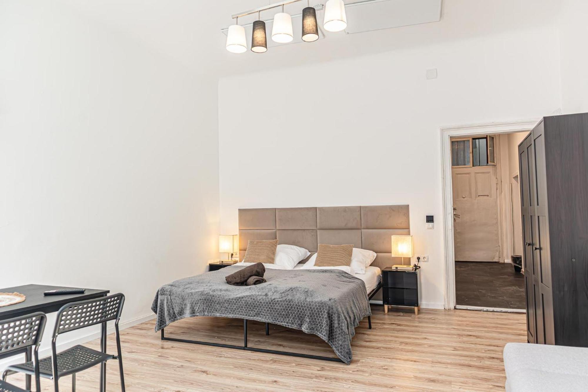 Apartment Charming 1br Very Wien